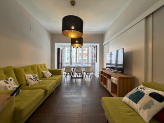 Affitto Appartamento in Camino de Ronda. Piso reformado de 6 dorm para estudiantes en camino de ronda!!