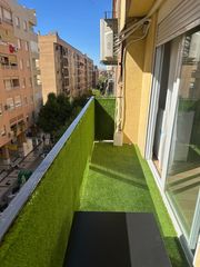 Lloguer Pis a Fígares. Fabuloso piso para estudiantes!!