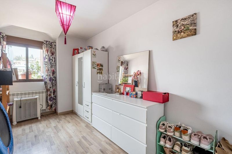 Foto af8d3b95-0a27-452d-a79e-5e7e19a24530. Àtic amb aparcament a Barrio de la Vega Monachil