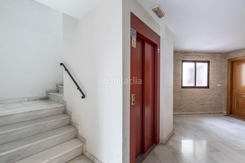 Foto c6bbed32-e51a-408f-8b85-ea368e7db75f. Àtic amb aparcament a Barrio de la Vega Monachil