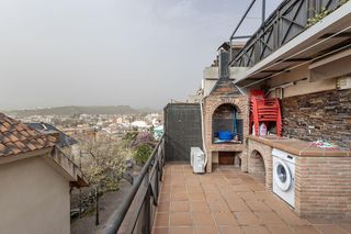 Flat  Calle maestro noguerol. Semiático con terrazasolárium en barrio de monachil  garaje  tra