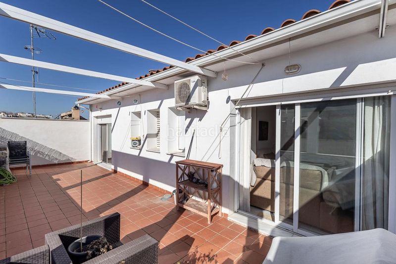 Foto 4cebbf85-60f0-4ab0-8db8-115cb9f61916. Àtic amb aparcament a Ogíjares