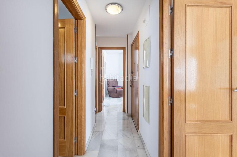 Foto 8cf6f86b-cfb4-4176-a984-b60e153dfeda. Àtic amb aparcament a Ogíjares