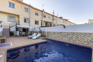 Casa in Ambroz. Casa con piscina en ambroz