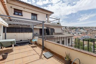 Flat  Calle trocha. Espectacular piso con gran terraza y vistas abiertas en monachil