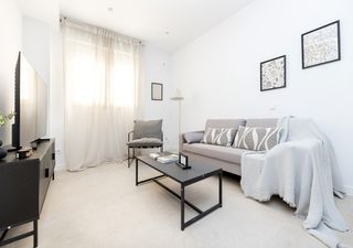 Pis a Calle santa rosalia 7. Precioso piso junto avd dilar