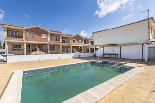 Casa in Ventas de Huelma. Casa pareada en ventas de huelma