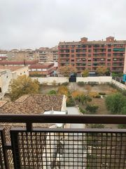 Rent Flat in Centro - Sagrario. Piso de dos dormitorios en obispo hurtado