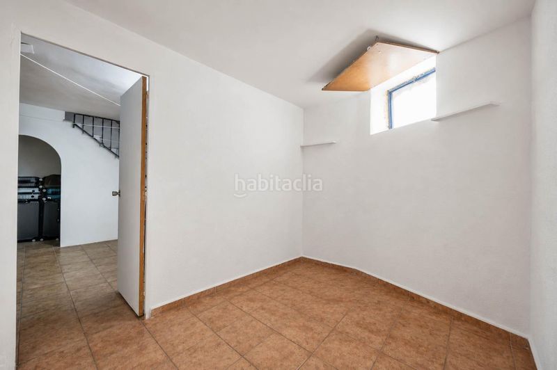 Foto e989922c-8f42-4720-bf3d-36aefc3cafdf. Casa amb aparcament a Las Flores - Huerta Gabias (Las)