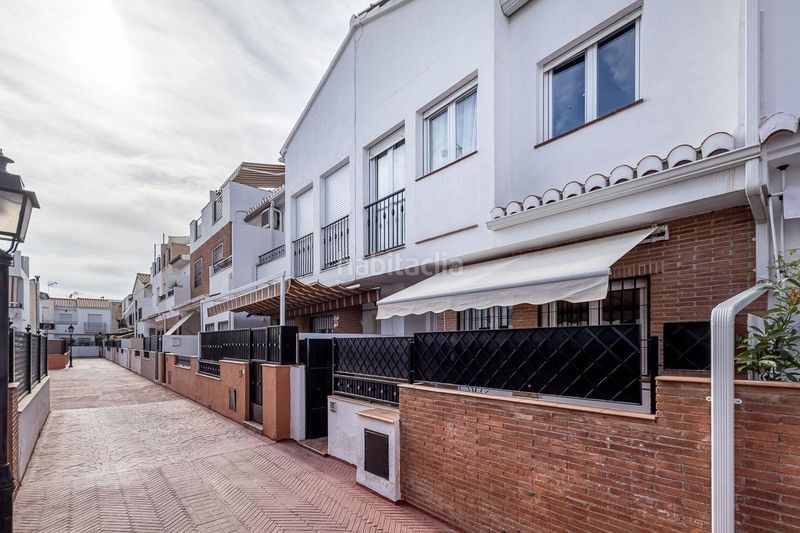 Foto e63e77ac-f8e2-4f75-948e-c3c81945b93a. Casa adossada amb calefacció aparcament a Gójar