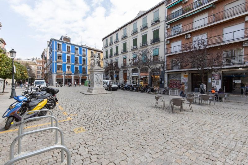 Foto 501a9ef1-222e-41e0-bf9a-e3e4b50689fb. Àtic a Centro - Sagrario Granada