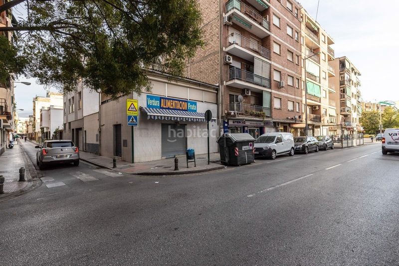 Foto ddcabbdc-6835-49c5-8ad6-95977f25c6e8. Piso en calle de laureado lópez muñoz 19 ático reformado con ascensor, terraza y chimenea, listo para entrar a vivir en el zaidín en Granada