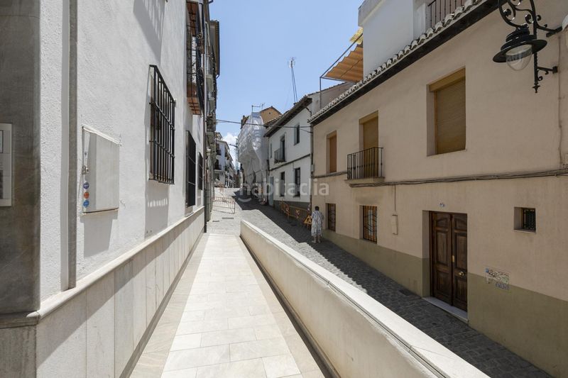Foto d245442f-518e-47cb-a2e1-5e4919fbb219. Casa adosada la casa de tus sueños en el centro en Granada