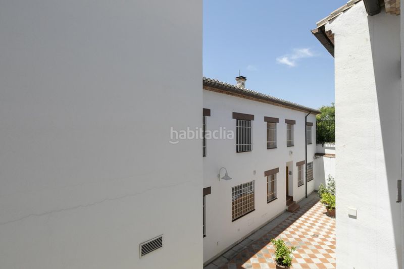 Foto e999d48b-5e10-4a4a-93dc-bcb71ab795b4. Casa adosada la casa de tus sueños en el centro en Granada