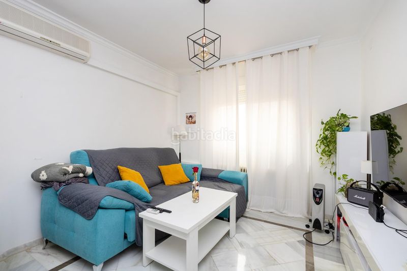 Foto 37a5d356-8feb-45c3-b7f0-416e53a2458c. Pis amb calefacció aparcament a La Zubia Ciudad Zubia (La)