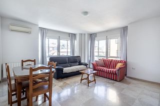 Affitto Appartamento in La Cruz. Piso de 3 dormitorios para estudiantes junto a trauma