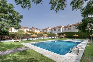 Location Maison jumelée à Polideportivo. Adosada en alquiler en alhendin