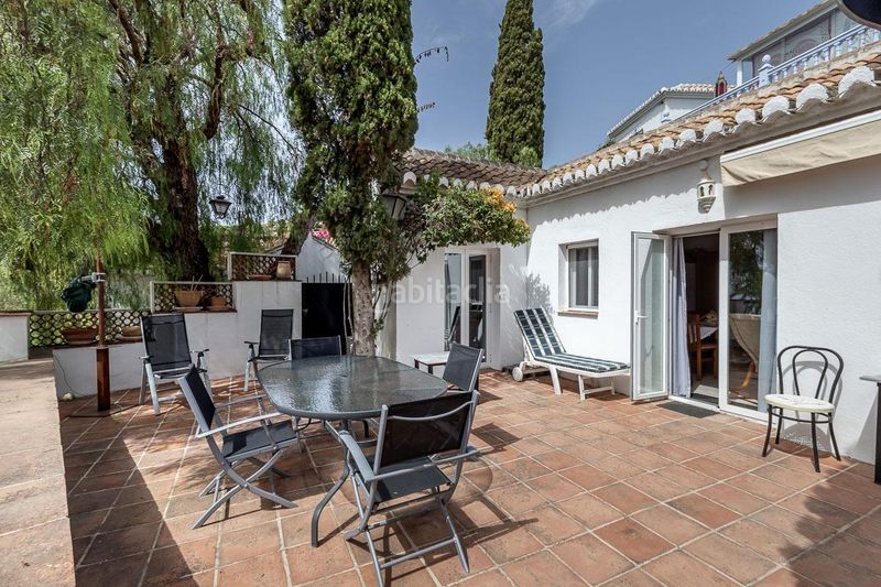 Foto d70ab959-14ce-41bc-bd49-04c29315904f. Casa amb aparcament a Urb. San Antonio Almuñécar