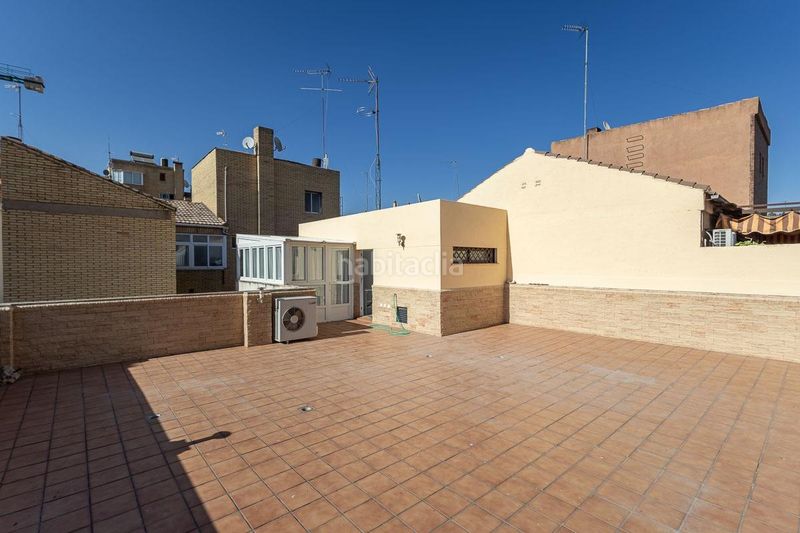 Foto d13be53e-20d5-4723-940d-bcc1b04524f2. Dúplex amb calefacció aparcament a Fígares Granada
