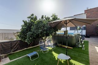Chalet in Polideportivo. Chalet en alhendin.
