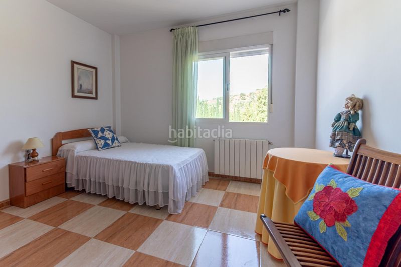 Foto 7a7e9807-5d0b-4aec-b402-a92c2d33ec3a. Casa amb calefacció aparcament a Loja