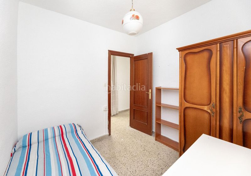 Foto d4440a9f-48e8-4ae6-b573-d1f41da86c12. Piso tu nueva inversión te espera en Camino de Ronda! exterior! vistas a Camino de Ronda! en Granada