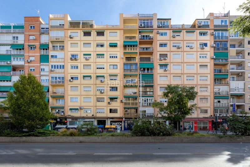 Foto fef2e57c-a32f-470c-b776-7707a6ad1bed. Piso tu nueva inversión te espera en Camino de Ronda! exterior! vistas a Camino de Ronda! en Granada