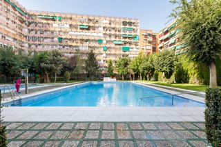 Location Appartement  Calle calle ribera del beiro. Piso en alquiler  zona plaza de toros