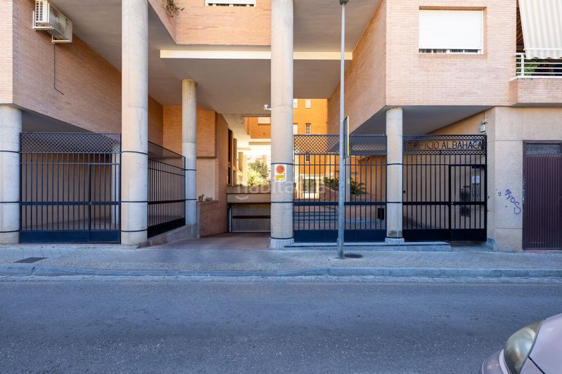 Foto 3aee238c-87f2-4da4-b826-89ca814d3f96. Apartament amb calefacció a Castaño - Mirasierra Granada