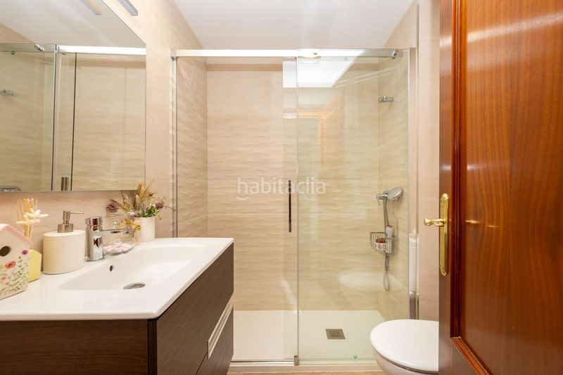 Foto 4f8a879d-c619-459d-b76d-60d6f557644a. Apartament amb calefacció a Castaño - Mirasierra Granada