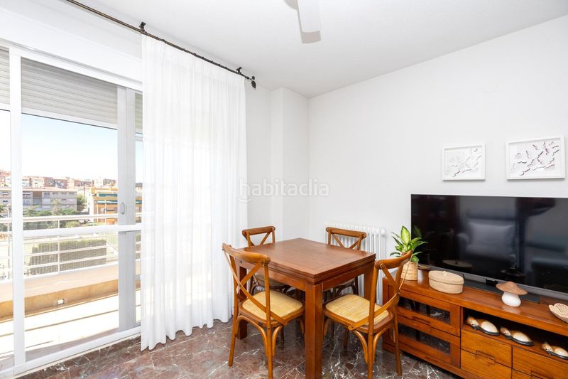 Foto 5ad06ad0-9f18-480e-9d22-01980343fd9c. Apartament amb calefacció a Castaño - Mirasierra Granada