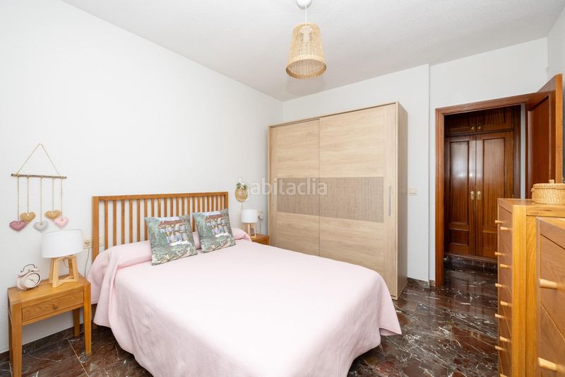 Foto e08bb1c8-94b8-47f0-9439-308f76c99740. Apartament amb calefacció a Castaño - Mirasierra Granada