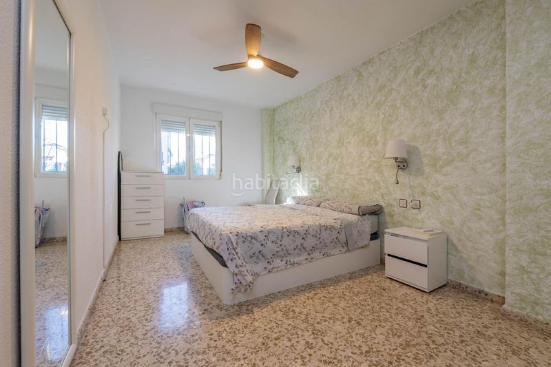 Foto 7505f74e-d935-4903-97ff-8cde8bf49e81. Piso en calle blasco ibañez 20 piso de 3 dormitorios con piscina comunitaria en Maracena