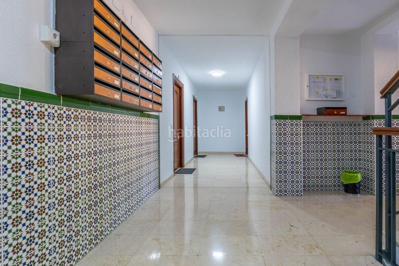 Foto 91e7d510-ab30-4155-afd5-f9b46c2287be. Piso en calle blasco ibañez 20 piso de 3 dormitorios con piscina comunitaria en Maracena