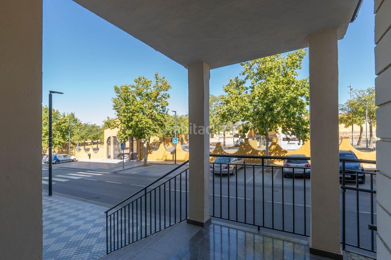 Foto 995dcc86-9d7c-4872-b236-40522aa55f02. Piso en calle blasco ibañez 20 piso de 3 dormitorios con piscina comunitaria en Maracena