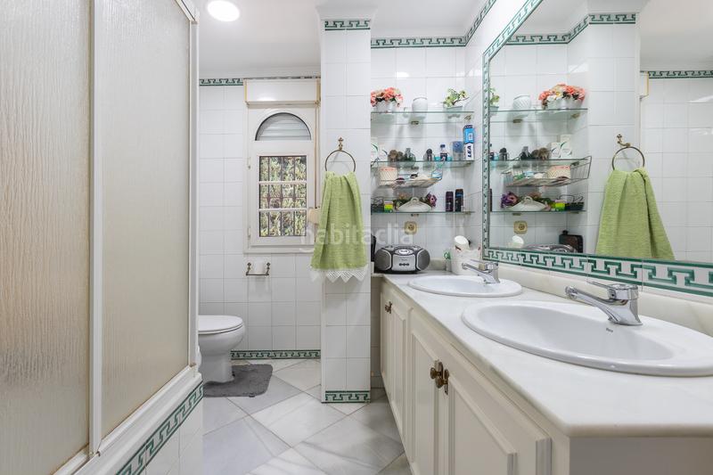 Foto db382805-a5a7-4e99-955d-9c002579dda9. Casa villa con vistas al mar en Seghers, en Seghers Estepona