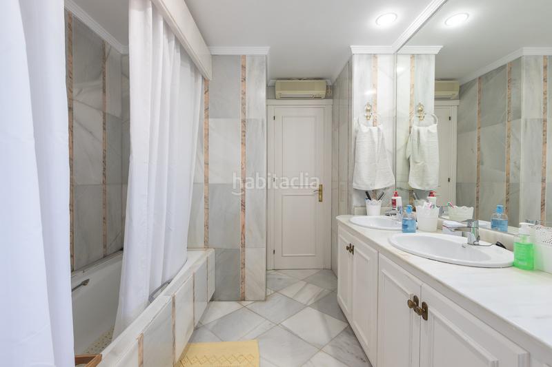 Foto fb0e18bf-4311-4069-9451-46180e89001a. Casa villa con vistas al mar en Seghers, en Seghers Estepona