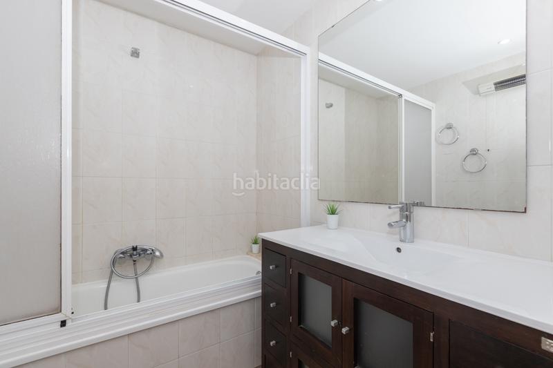 Foto 77610498-e5e8-48bb-9cfb-14a64dcfe7c6. Piso amplio apartamento con vistas al mar en marina bay playa del cristo, zona Seghers en Estepona