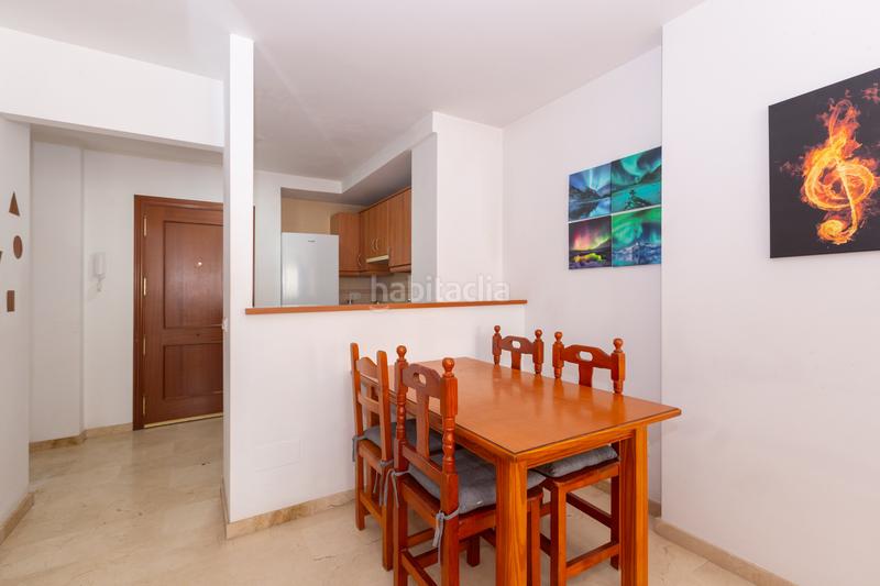 Foto 136831e9-cd83-4eed-88c3-43997bd59144. Piso apartamento en avd. españa en Centro Estepona