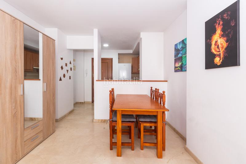 Foto 9899781d-4247-48b0-98f8-e6de2b39ef6e. Piso apartamento en avd. españa en Centro Estepona