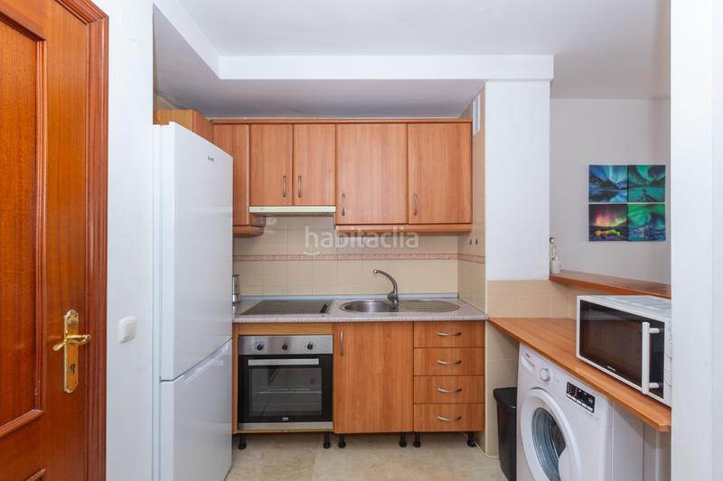 Foto c18c7e0b-7fc9-42c3-b0e2-b01241403738. Piso apartamento en avd. españa en Centro Estepona
