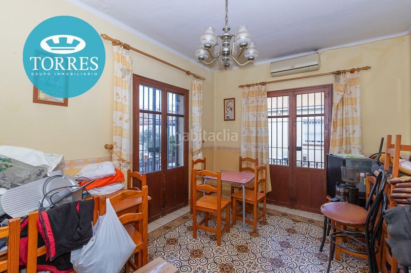 Foto 7f8c70b5-0f02-4571-82e3-9494abdca2bb. Edificio  en ciudad jardín en Barrio de Ciudad Jardín Málaga