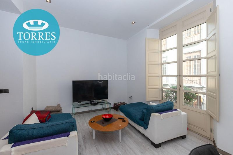 Foto 04b6395c-f89f-45d6-b2a1-b9cd97435a6b. Edificio  en venta en la zona La Merced en Málaga