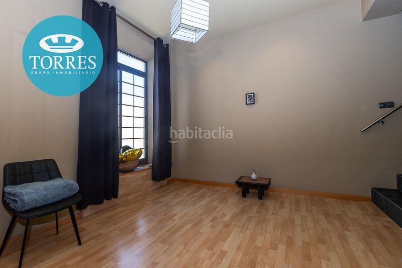 Foto 90a2d6d0-940f-41b1-a7d7-0d374cf9f7f2. Edificio  en venta en la zona La Merced en Málaga