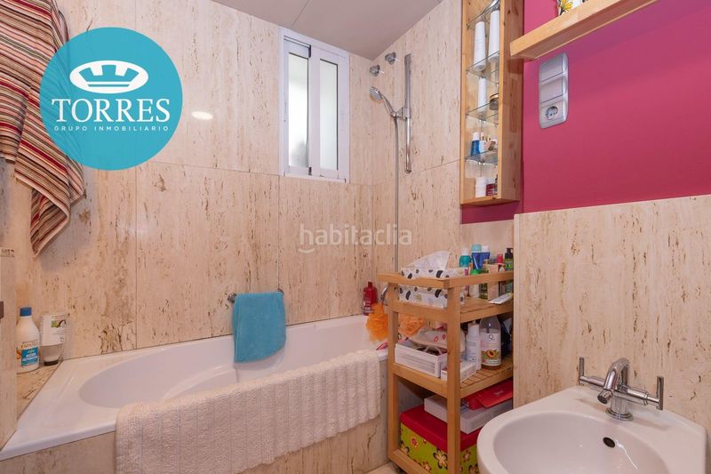 Foto e1c36317-1e96-471a-b444-be6403a175cf. Edificio  en venta en la zona La Merced en Málaga