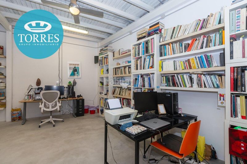 Foto f4177e7a-fdab-4d25-bdb1-7a03dbacc222. Edificio  en venta en la zona La Merced en Málaga