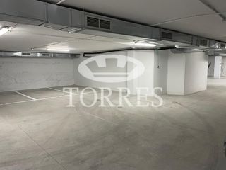 Parking coche en Perchel Sur - Plaza de Toros Vieja. Venta de garajes en perchel sur