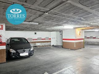 Parking voiture  Calle salitre. Garaje en perchel sur