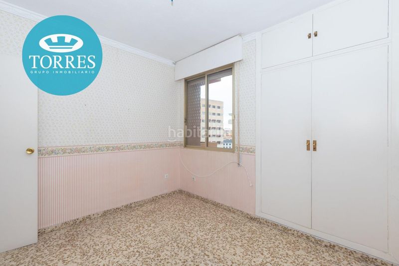 Foto 2260c67e-9cbe-404f-89a0-b6db5f625425. Piso  en avenida andalucía en Carranque - Haza Cuevas Málaga