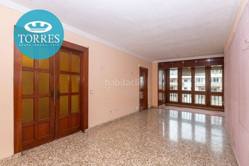 Foto 3eb4f24a-9e0e-4c68-a0d6-a25ccec1d32d. Piso  en avenida andalucía en Carranque - Haza Cuevas Málaga